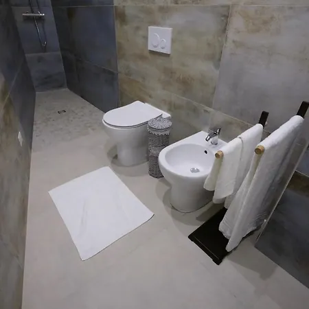 Casa Boccaccio Orange Apartment *